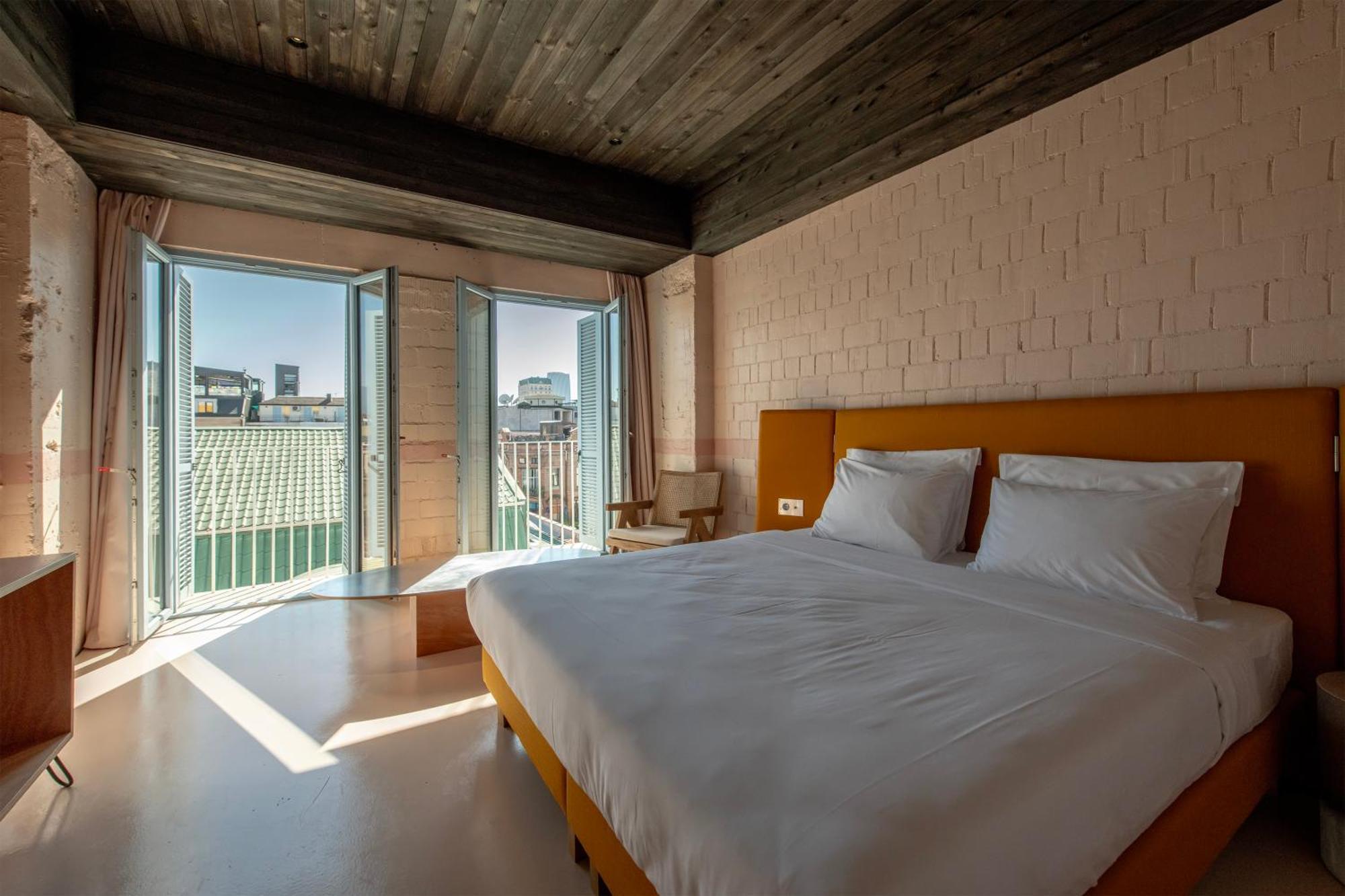 Rooms Hotel Batumi Exteriör bild